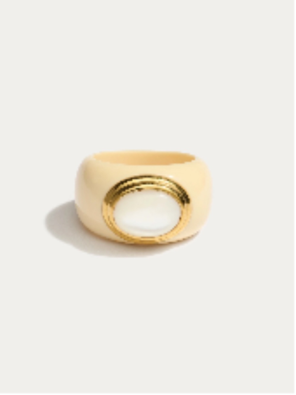 Stone Fruit-Core Ring Size 6-Cream Resin